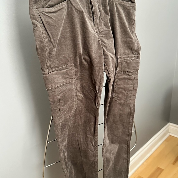 Vince corduroy grey women’s pants - Picture 2 of 3